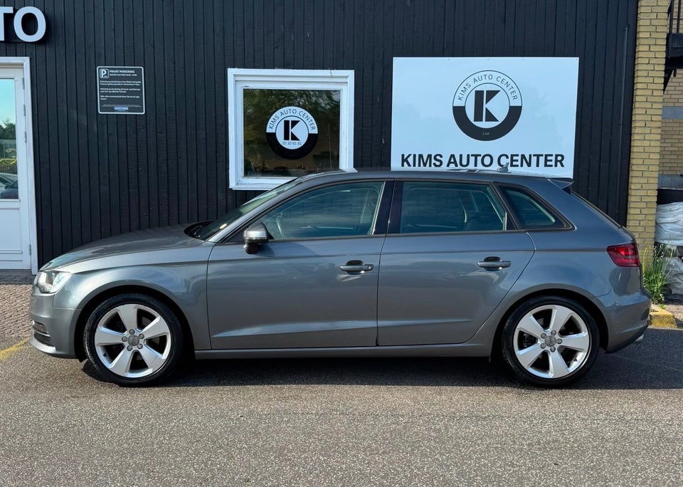 Audi A3 1,4 TFSi 150 Ambiente Sportback 5d