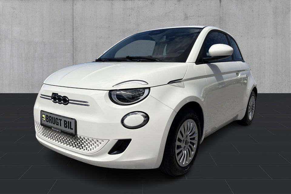Fiat 500e 42 Icon 3d