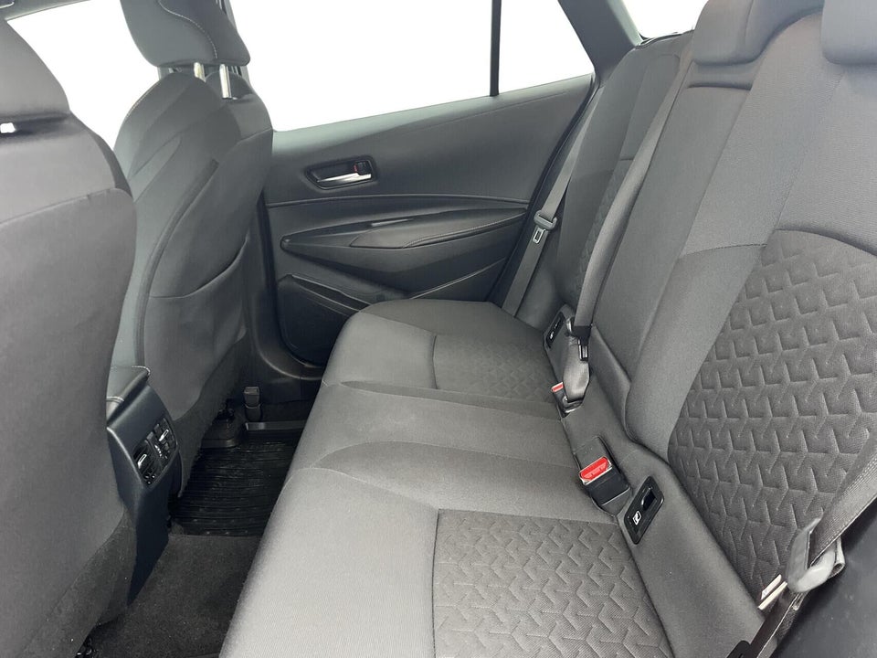 Toyota Corolla 2,0 Hybrid H3 Premium Touring Sports MDS 5d