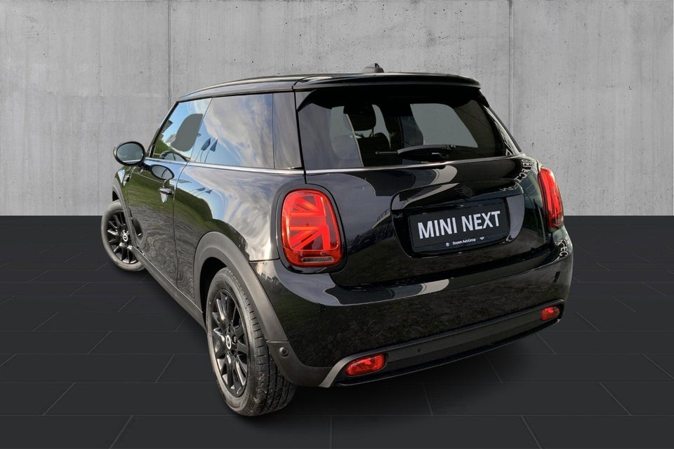 MINI Cooper SE Classic Trim 3d