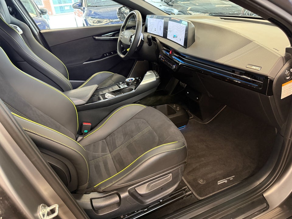 Kia EV6 77 GT Performance AWD 5d