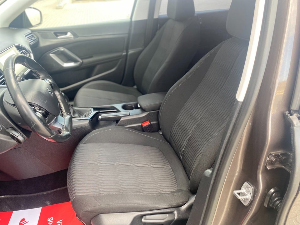 Peugeot 308 1,6 HDi 92 Active 5d