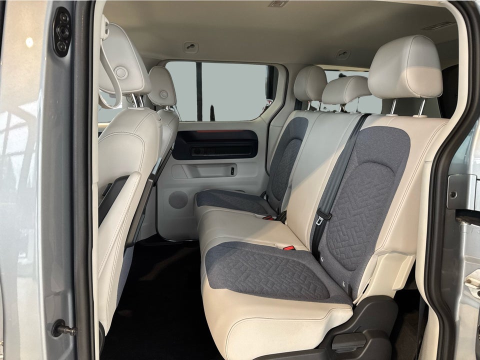 VW ID.Buzz 77 Style SWB 5d