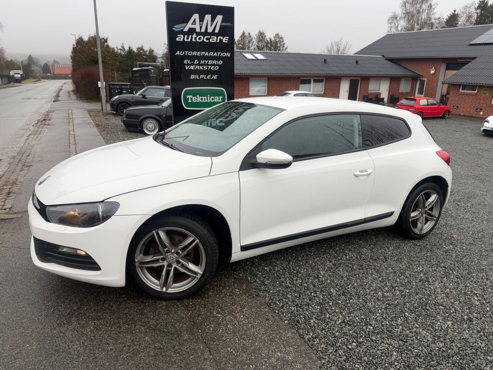 VW Scirocco 2,0 TDi 140 Sport DSG BMT 3d