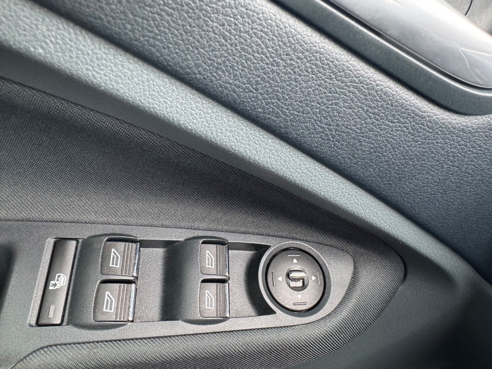 Ford C-MAX 1,6 SCTi 150 Titanium 5d