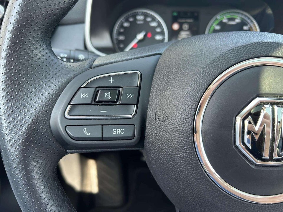MG ZS EV Luxury 5d