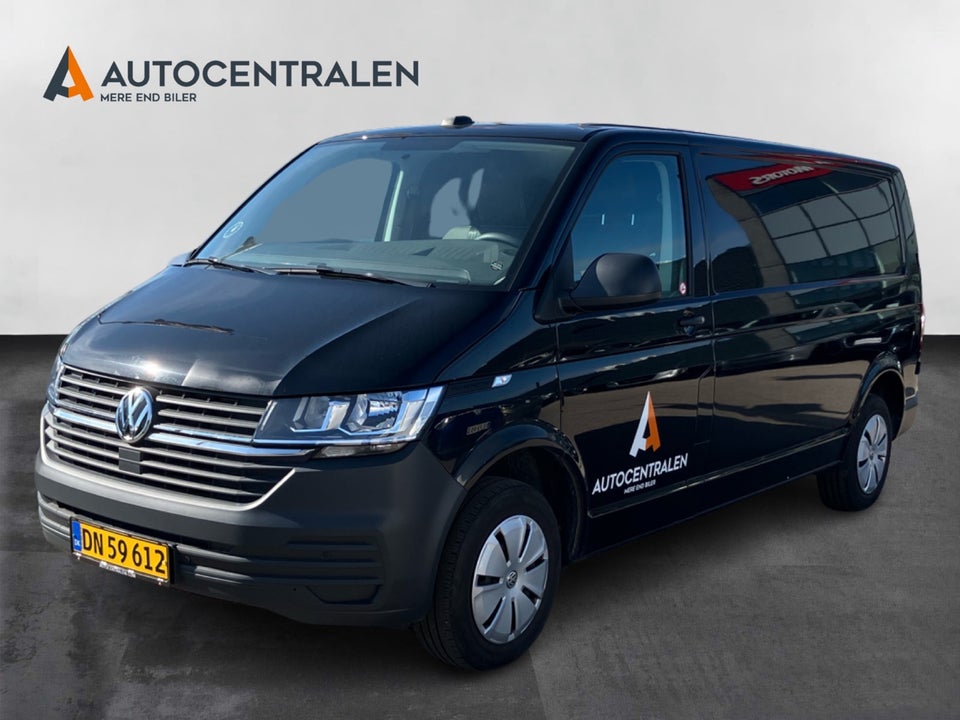 VW Transporter 2,0 TDi 110 Kassevogn lang