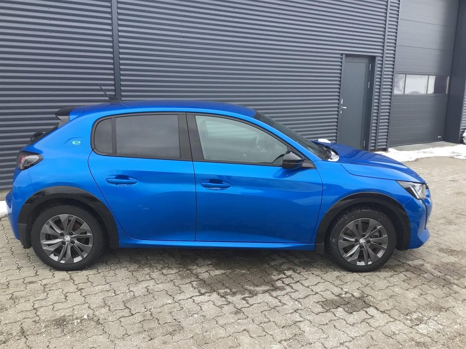 Peugeot e-208 50 GT Limited 5d