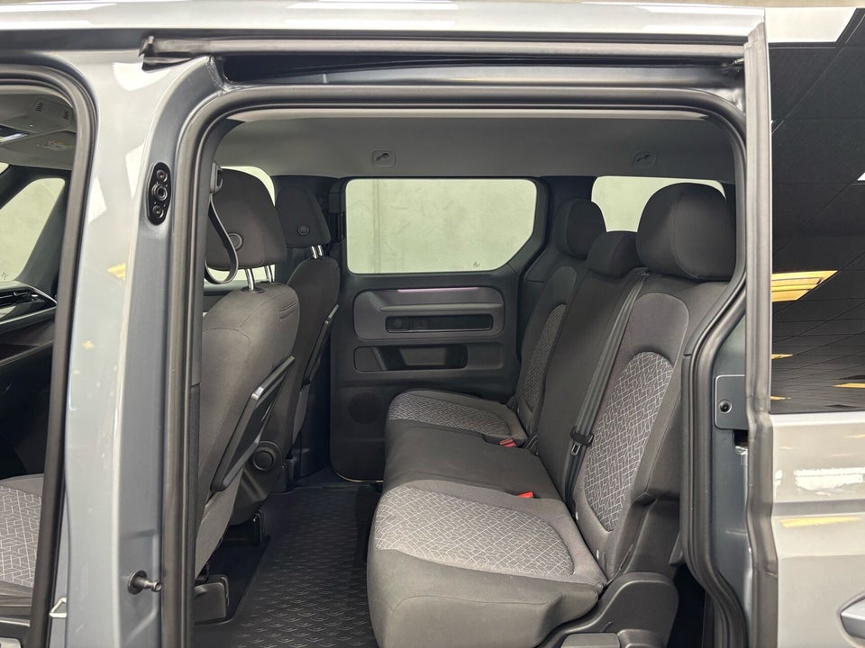 VW ID.Buzz 77 Life SWB 5d