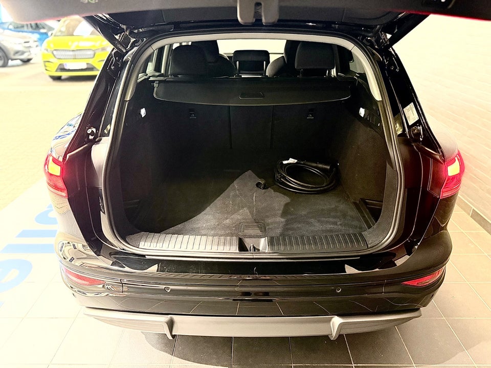 Audi Q6 e-tron S-line performance 5d