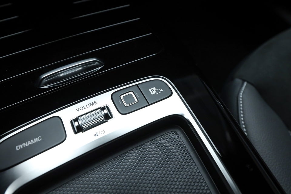 Mercedes A200 d 2,0 AMG Night Edition aut. 5d