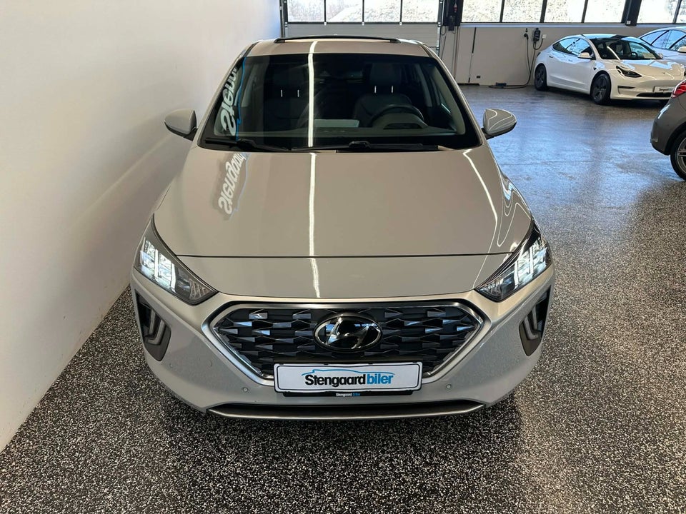 Hyundai Ioniq 1,6 PHEV Premium DCT 5d