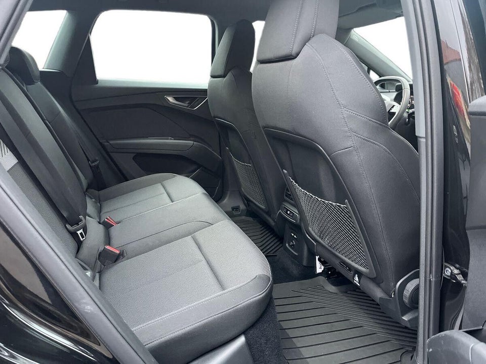 Audi Q4 e-tron 50 Attitude quattro 5d