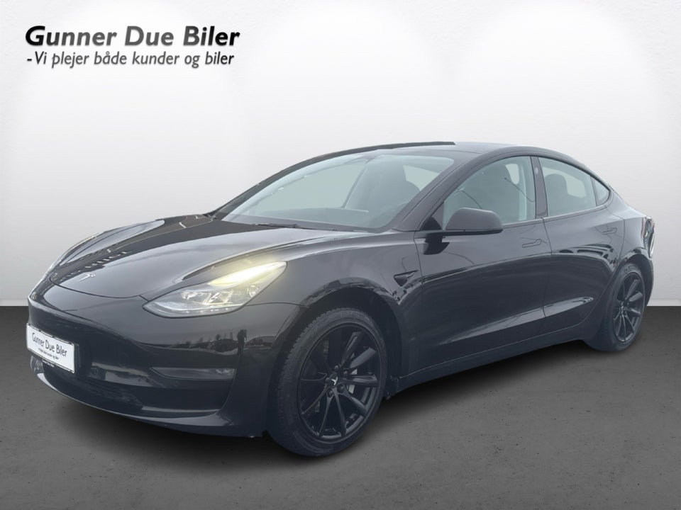 Tesla Model 3 Long Range AWD 4d