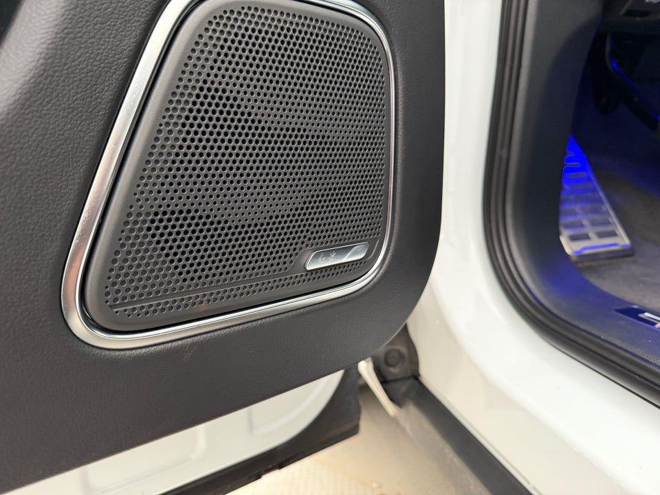 Hongqi E-HS9 99 Premium 5d