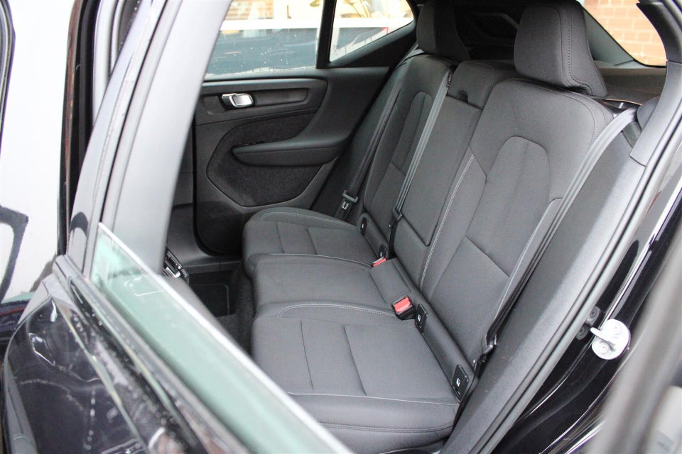 Volvo XC40 P8 ReCharge Twin Plus 5d