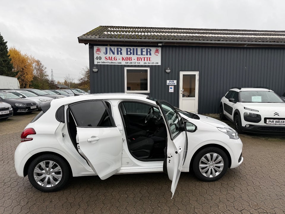 Peugeot 208 1,2 PureTech 82 Active 5d