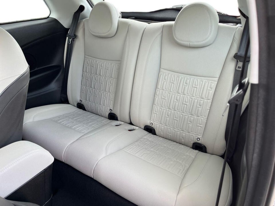 Fiat 500e 42 la Prima by Bocelli 3d