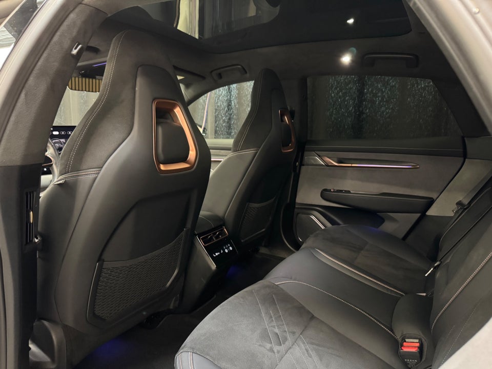 Zeekr 001 Privilege AWD 5d