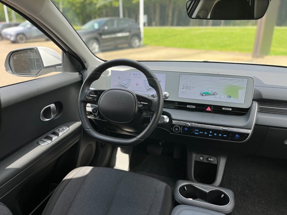 Hyundai Ioniq 5 77 Essential 5d