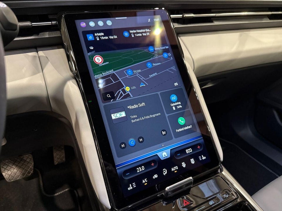 Ford Explorer 82 Select Extended Range 5d