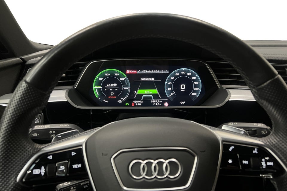 Audi e-tron 55 S-line quattro 5d