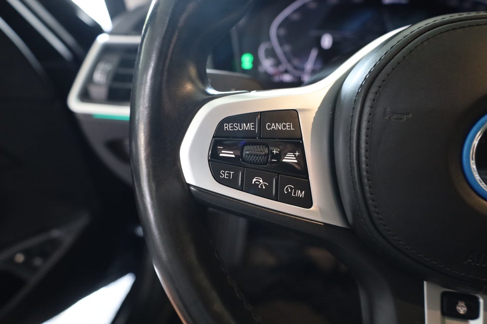 BMW 330e 2,0 Touring Sport Line aut. 5d