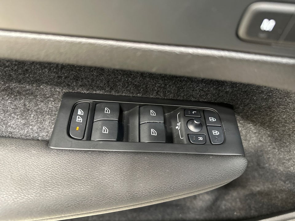 Volvo EX40 Extended Range Ultra 5d