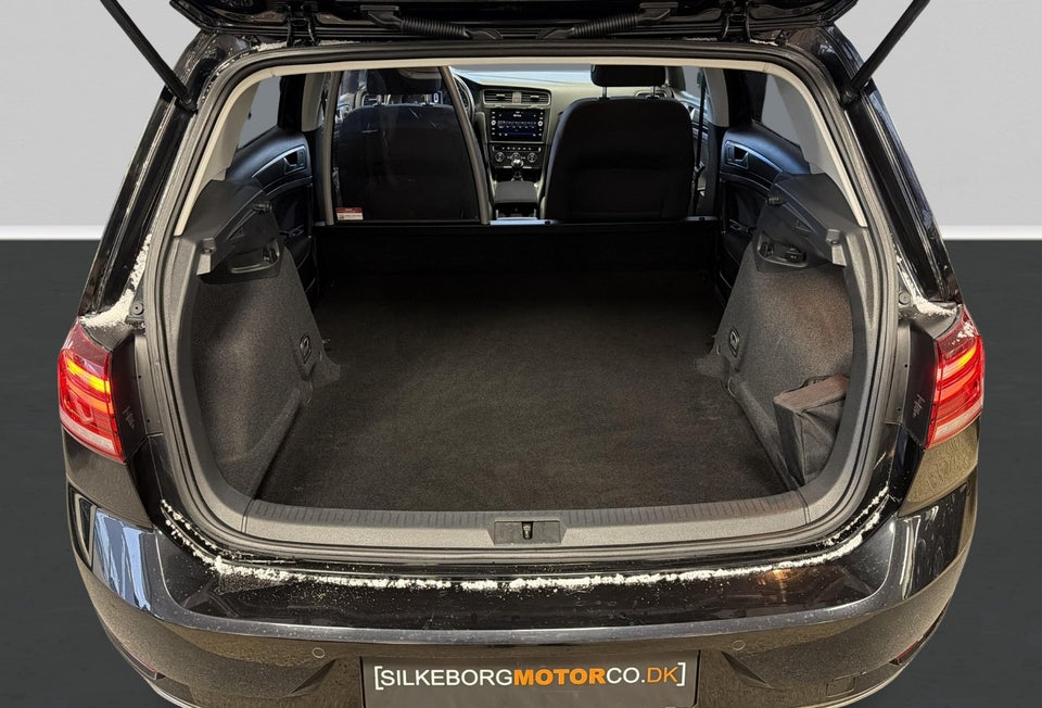 VW Golf VII 1,6 TDi 115 Comfortline Connect Van 5d