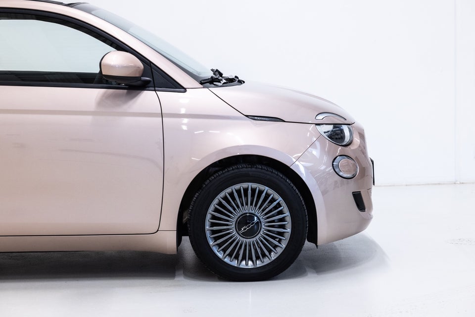 Fiat 500e 42 Icon Cabrio 2d