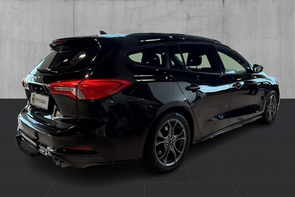 Ford Focus 1,0 EcoBoost ST-Line stc. aut. 5d