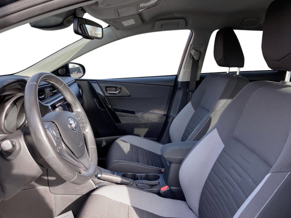 Toyota Auris 1,8 Hybrid H2 Comfort Touring Sports CVT 5d