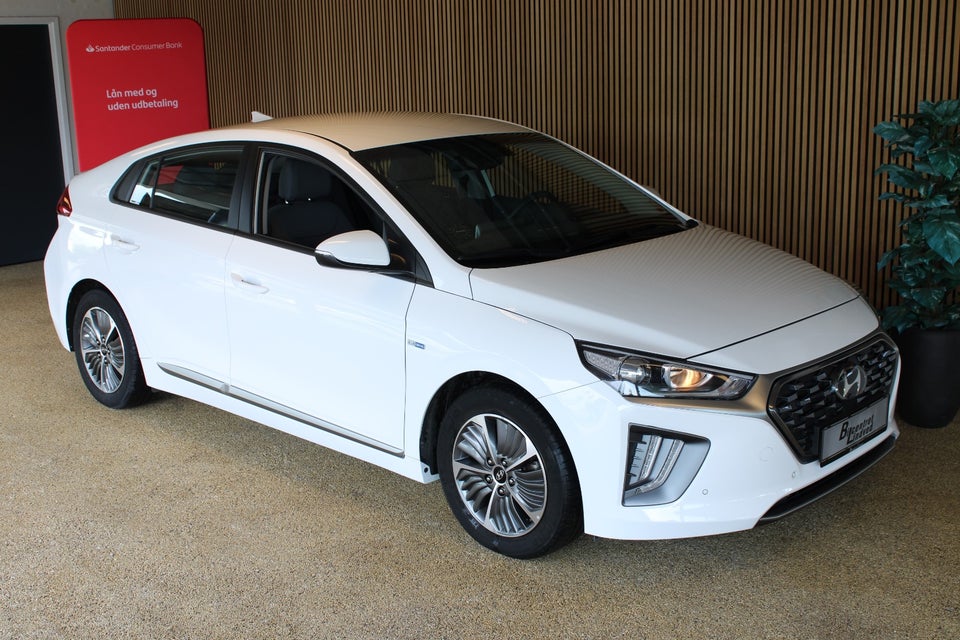 Hyundai Ioniq 1,6 PHEV Trend DCT 5d