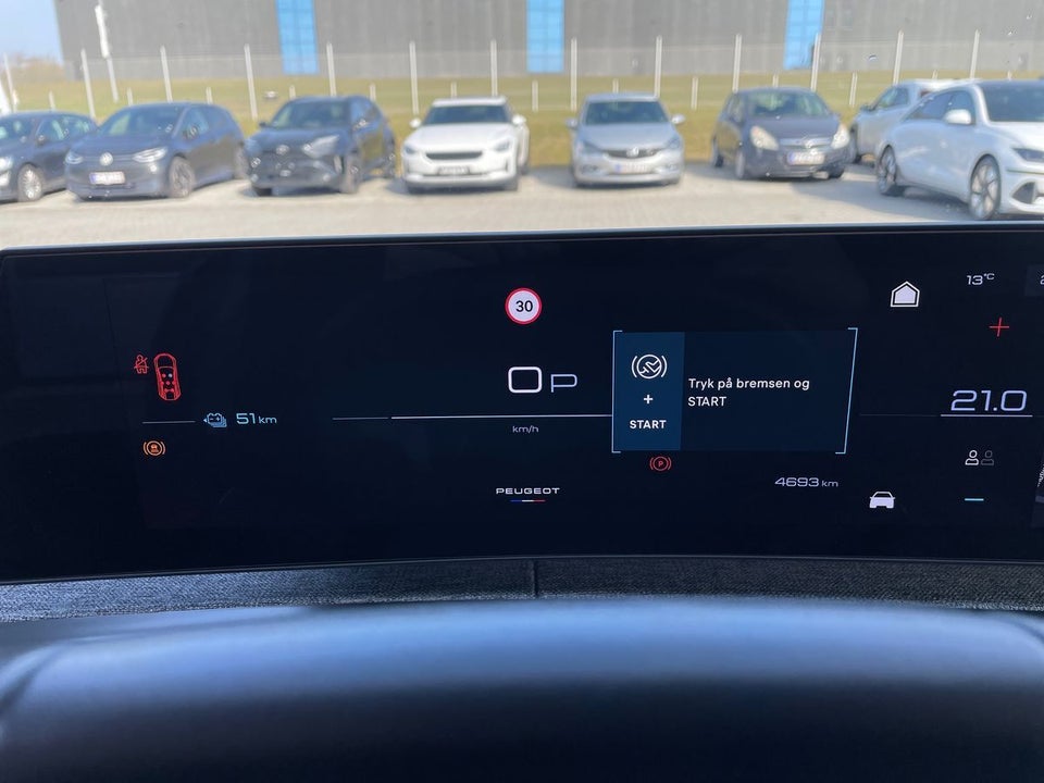 Peugeot e-5008 77 Allure 7prs 5d