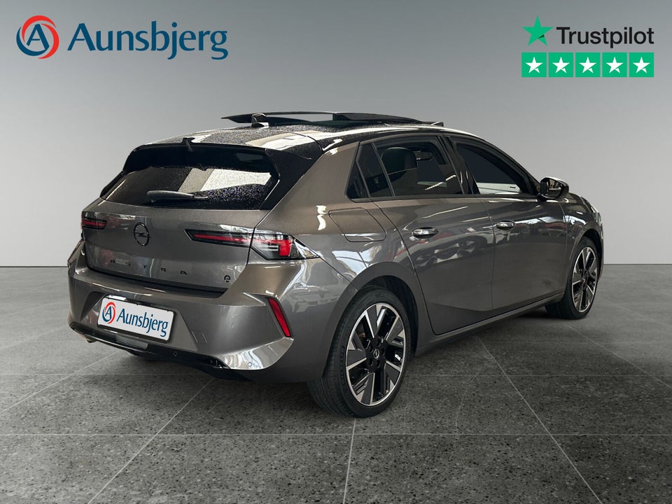 Opel Astra-e 54 GS 5d