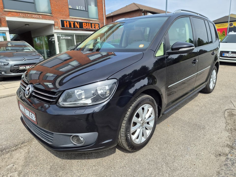 VW Touran 2,0 TDi 140 Comfortline DSG BMT 7prs 5d