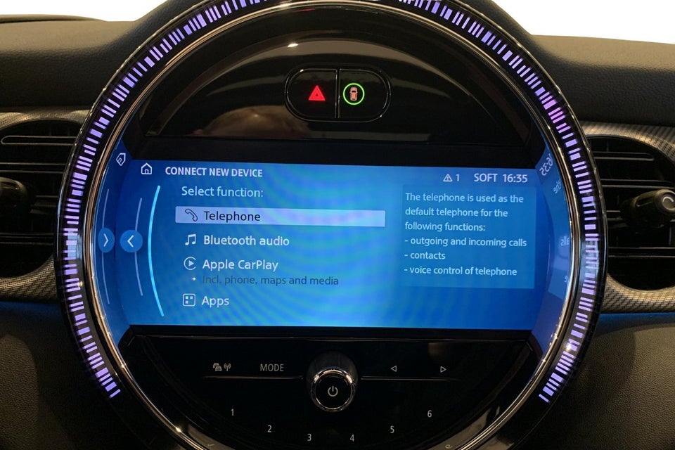 MINI Cooper SE Maximise 3d