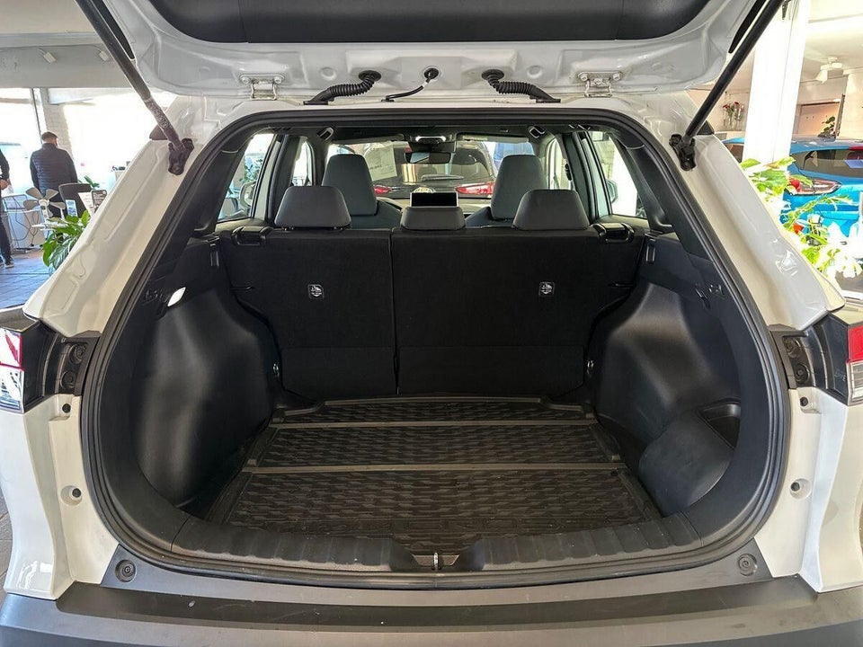 Toyota Corolla Cross 2,0 Hybrid Active CVT 5d