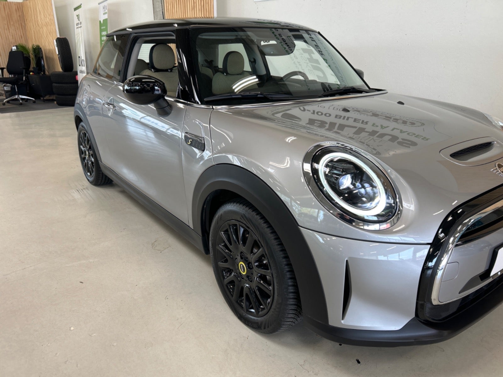 Mini Cooper SE 284ch - 1 ère main - Autonomie 230km - Jantes 16" - Led - Vitual cokpit - Sièges chauffants
