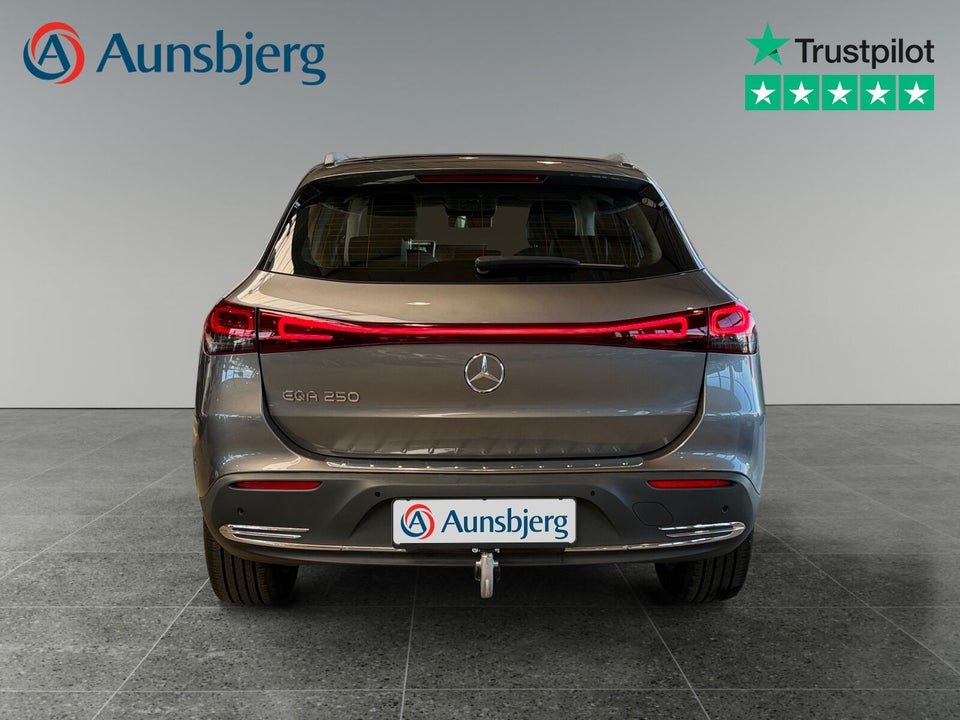 Mercedes EQA250 Progressive 5d