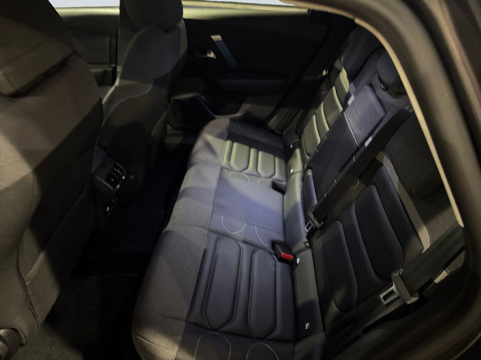 Citroën ë-C4 50 Shine 5d