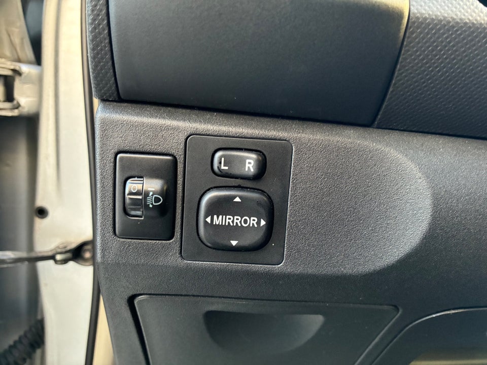 Toyota Yaris 1,4 D-4D Luna 5d