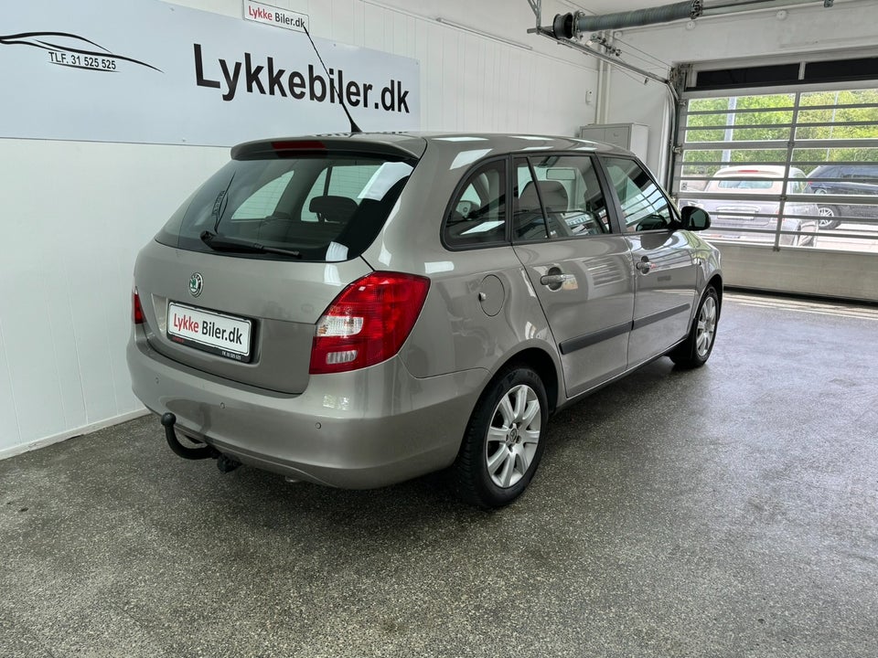 Skoda Fabia 1,2 TSi 105 Ambiente Combi DSG 5d