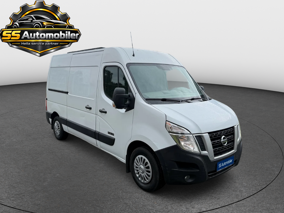 Nissan NV400 2,3 dCi 125 L2H2 Van 5d