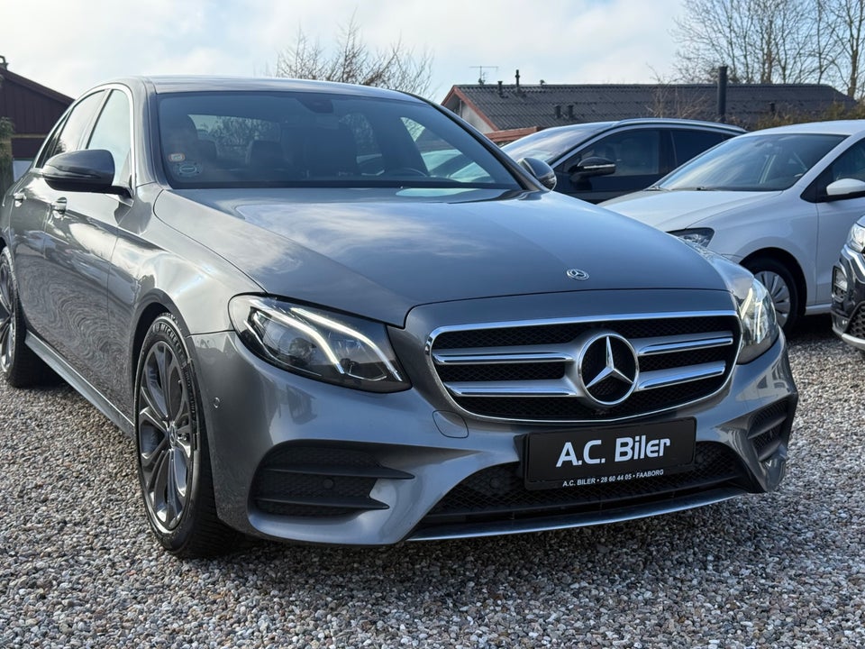 Mercedes E220 d 2,0 AMG Line aut. 4d