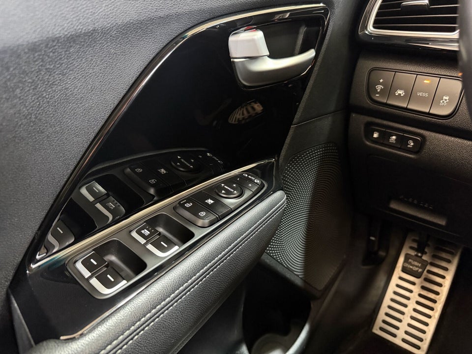 Kia Niro 1,6 PHEV Advance DCT 5d