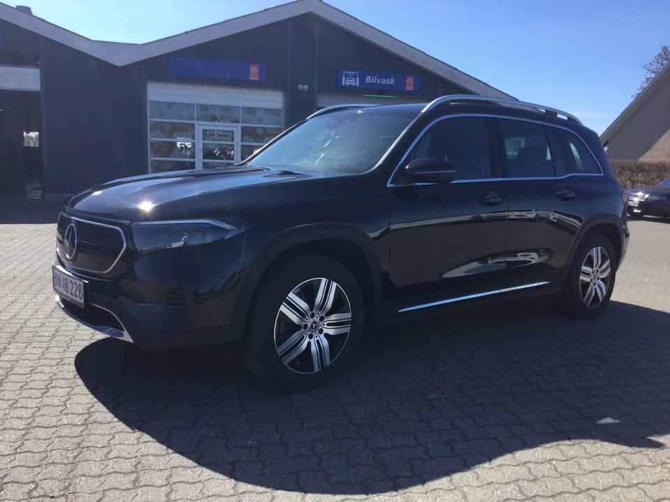 Mercedes EQB250 Progressive 5d