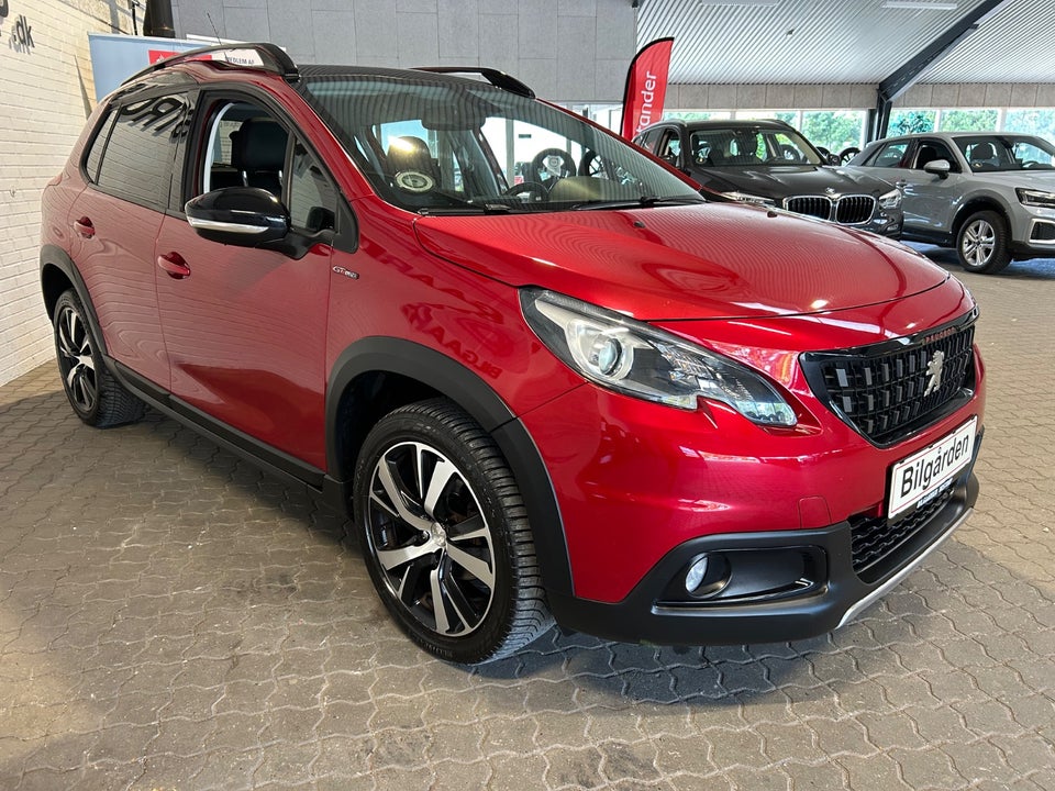 Peugeot 2008 1,6 BlueHDi 100 GT Line Sky 5d