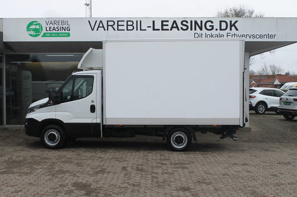 Iveco Daily 2,3 35S14 Alukasse m/lift 2d
