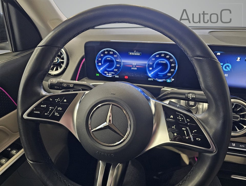 Mercedes EQB300 Progressive 4Matic 5d